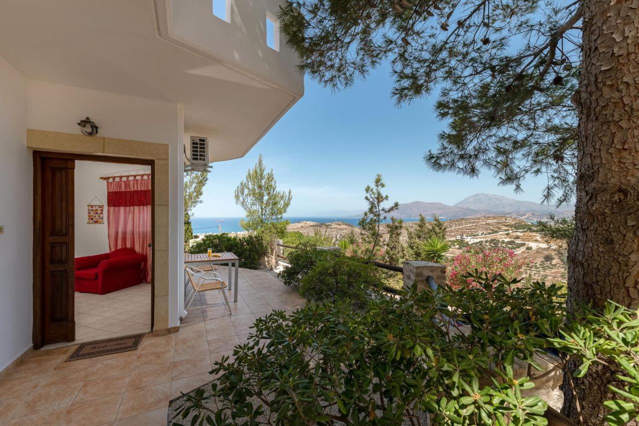 Villas Alexandros Kalamaki  Luaran gambar