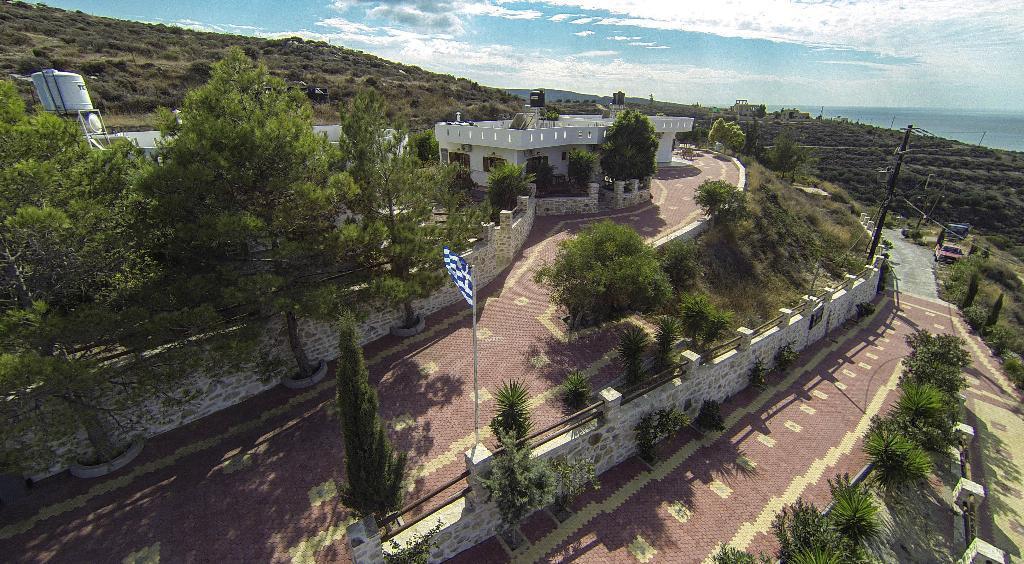 Villas Alexandros Kalamaki  Luaran gambar